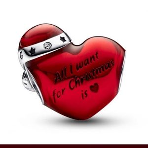 Metalic red Christmas hear charm